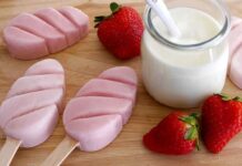 bâtonnets glacés yaourt et fraises au Thermomix